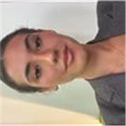 Me considero una persona muy paciente. Tengo experiencia con niños ya que mis hermanas son pequeñas.