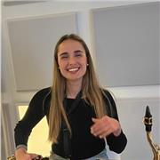 Profesora de lengua y literatura, apta para ESO, Bachillertao y ELE.