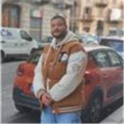 Fornisco aiuto con i tuoi compiti e posso fornire lezioni o metodi che ti faranno migliorare la lingua francese. Contattami.