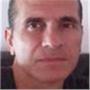 Como Licenciado en Informática y Consultor IT doy clases en forma de remota de analisis funcional, testing y Programacion Basica