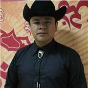 Tutor de español que enseña a cualquier persona que deseé aprender español