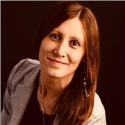 Offro aiuto compiti e indirizzo a metodi di studio su misura, per bambini/ragazzi di scuole elementari e medie.