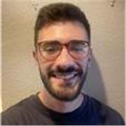Maestro de educación primaria con años de experiencia dando clases particulares, apasionado por la docencia y el aprendizaje.