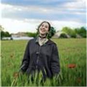 Hi! I’m Gaia— I offer online mindfulness sessions designed especially for teens and young adults