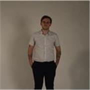Friendly and supportive photography tutor offering online lessons for beginners, students, and creatives wanting to improve.