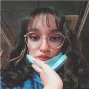 Étudiante en LEA, niveau C1 certifié par Cambridge, baccalauréat OIB