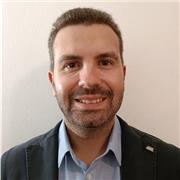 Laureato in Chimica dell'Ambiente offre lezioni di chimica, biologia, matematica, scienze della terra