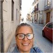 Me apasiona la enseñanza y que sea lo más accesible a quien vaya dirigida, busco adaptarme a cualquier edad