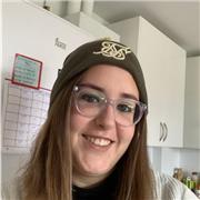 Graduada en economía ofrece clases de todas las materias dependiendo del nivel