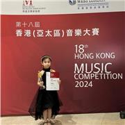 Piano tutor teach all age , Singing tutor teach all age