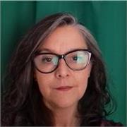 Profesora de grado en Comunicación Social