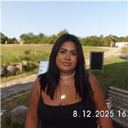 Soy Montse, profesora particular con experiencia y pasión por enseñar. Ofrezco clases personalizadas según tu nivel y tus metas