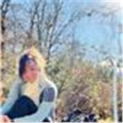 Profesora con título de Euskera B2, con años de experiencia dando a niños, en proceso de aprobar el C1. 