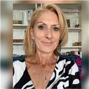 Profesora de Lengua y Literatura. Niños, adolescentes y adultos