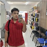 Dou aula de inglês e história on-line para todas as idades