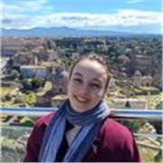 Ciao! Studentessa di liceo Artistico. Aiuto Compiti elementari/Medie. Supporto studio e Scienze. Spiegazioni semplici e visive