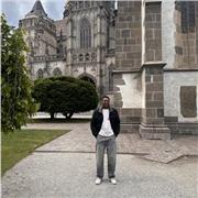 I am Confident, Friendly, not too Talkative, and teach Maths to High Schoolers. English native speaker. Online lessons.