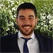 Ingeniero mecánico con conocimientos profundos en matemáticas y física para niveles primarios y secundarios.