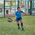 Monitor de padel para clases por las mañana
