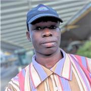 Étudiant en deuxième année d'espagnol pouvant donner des cours d'espagnol à ces heures libres