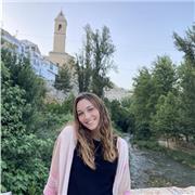 Maestra de educación primaria y educación infantil. Podría ayudar a tus hijos en todo. Clases particulares y niñera