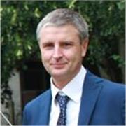 Professeur particulier de français, pédagogue.
Soutien, accompagnement sur vos exercices, aide à la rédaction