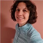 Professeur des écoles et formatrice de FLE pour adultes - Propose soutien scolaire, cours d'informatique et de FLE tous publics