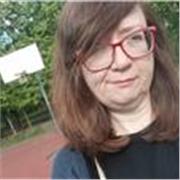 Lektor języka angielskiego specjalizujący się nauczaniu online i stacjonarnie z odpowiednim doświadczeniem pedagogicznym