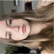 Passionnée d’anglais et de français, je propose des cours personnalisés pour enfants, en ligne ou près de chez vous.