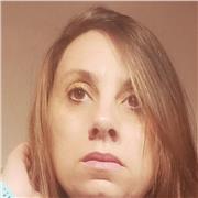 Insegnante con esperienza decennale impartisce lezioni e ripetizioni