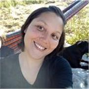 Dou aulas de alfabetização para adultos e jovens