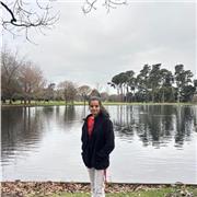 English tutor who can teach primary and middle school children