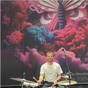 MUSICO PROFESIONAL EN LA ESPECIALIDAD DE PERCUSIÓN