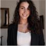 Titulaire d’un Master de Recherche en Design Produit de l’Institut Supérieur des Beaux-Arts de Tunis