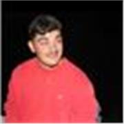 Periodista graduado por la Universidad de Valladolid y profesor de Lengua y Literatura con el master de la Universidad Europea