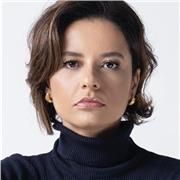 Advogada e docente na área jurídica com ênfase em direito processual e público