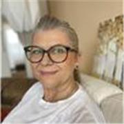 Native Polish passionate about helping and developing others 