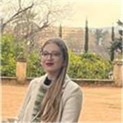 Profesora de apoyo escolar , para primaria y para la ESO. También ayudó a preparar exámenes y técnicas de estudio