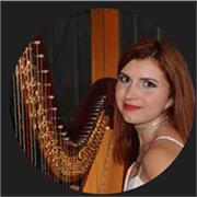 Insegno arpa classica e celtica per tutti i livelli, dall’approccio del principiante al più avanzato