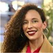 English teacher for kids aged 6 to 9 years old