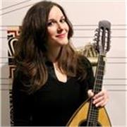 Docente di mandolino laureata al triennio e biennio e abilitata presso il Conservatorio Alessandro Scarlatti di Palermo