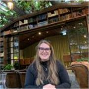 Vous cherchez une prof particulier qui vous fera aimer et comprendre les subtilités du français ? Contactez-moi