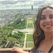 Profesora de Inglés con titulación C2. Especializada en adolescentes y adultos en academias e institutos. Preparación Cambridge