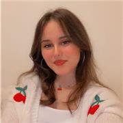 Étudiante en Master 1 et ancienne élève de Classes Préparatoires, je propose des cours particuliers pour vous aider à exceller en maths