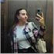 Profesora de cualquier asignatura adaptamdo las explicaciones al nivel