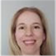 Profesora de inglés con mas de 10 años de experiencia impartiendo clases en guarderías y en una academia de inglés a niños.