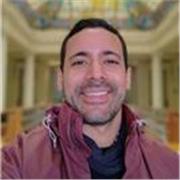 Licenciado en Biología, con experiencia en proyectos socioeducativos. Clases online para estudiantes de ESO y bachillerato.