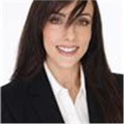 Soy licenciada en químicas, y siempre me ha gustado la enseñanza.He dado clases particulares desde los 17 años hasta los 32 años. 