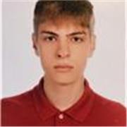 Estudiante en formación con alcance hasta el nivel C1 de inglés.