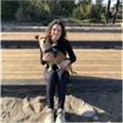 Profesora para dar clases a niños de primaria 